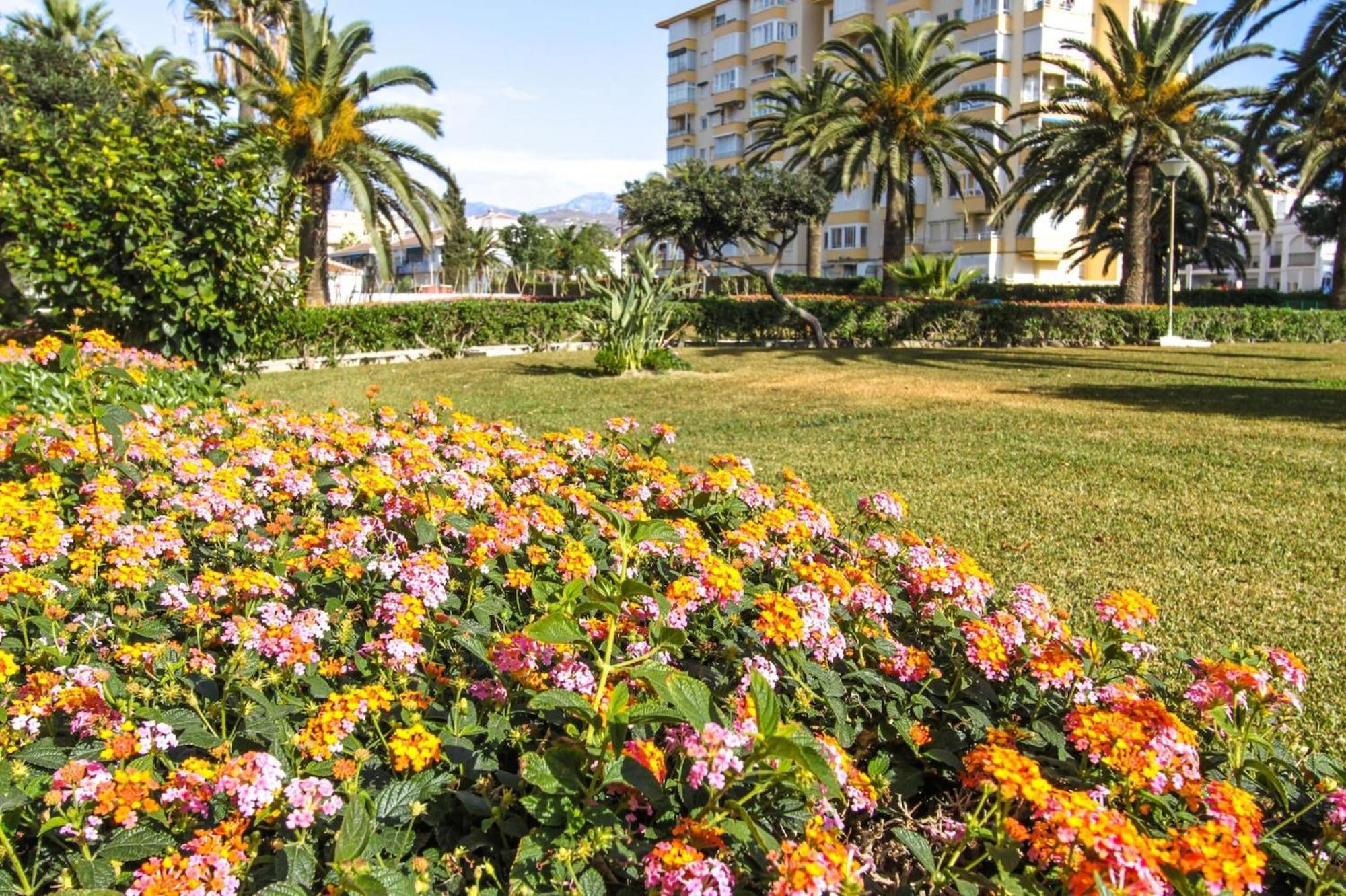 Apartamento Valencia At Home Torrox Esterno foto